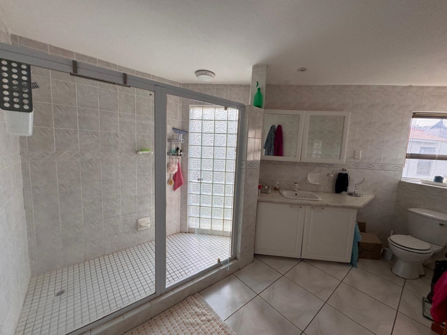 3 Bedroom Property for Sale in Silver Lakes Golf Estate Gauteng
