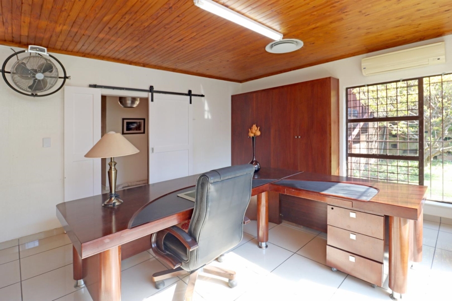 4 Bedroom Property for Sale in Paulshof Gauteng