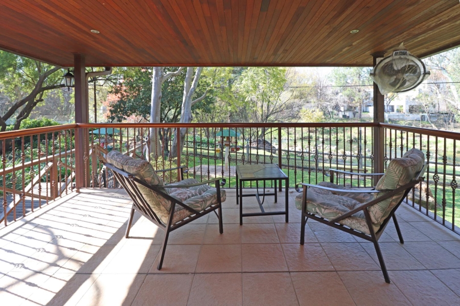 4 Bedroom Property for Sale in Paulshof Gauteng
