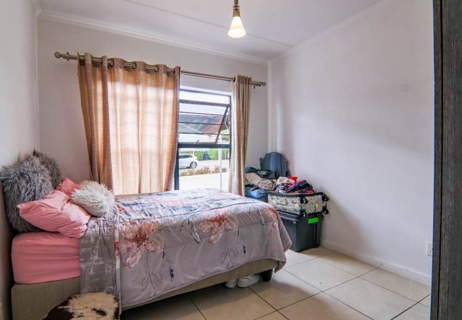 3 Bedroom Property for Sale in Greenstone Crest Gauteng