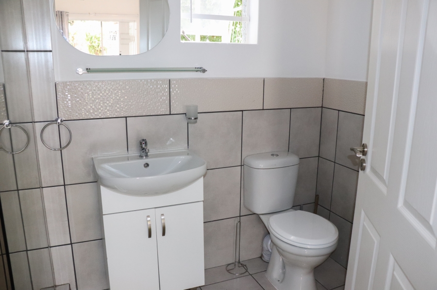 To Let 0 Bedroom Property for Rent in Blairgowrie Gauteng