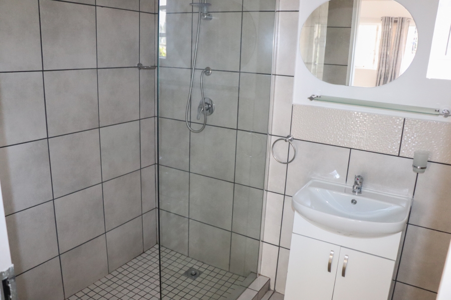 To Let 0 Bedroom Property for Rent in Blairgowrie Gauteng