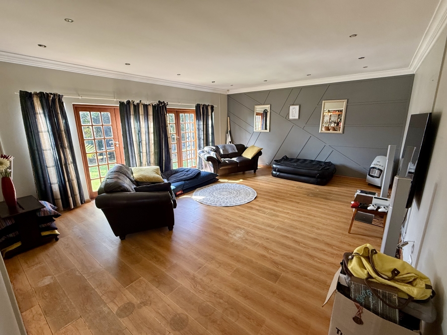 4 Bedroom Property for Sale in Strubensvallei Gauteng