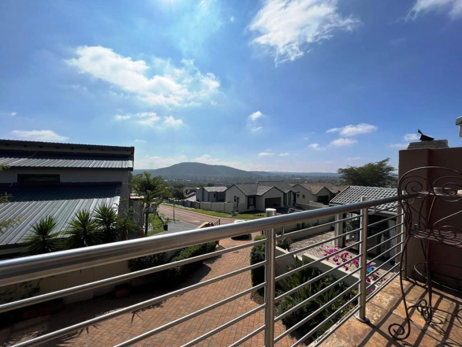 4 Bedroom Property for Sale in Eldoraigne Gauteng