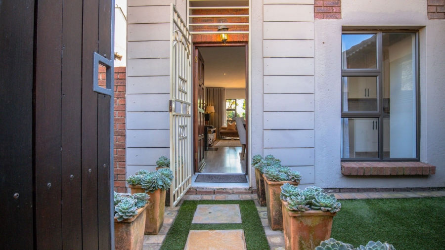 4 Bedroom Property for Sale in Rietvlei Heights Country Estate Gauteng