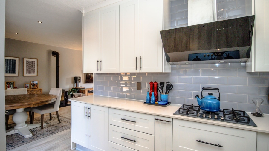 4 Bedroom Property for Sale in Rietvlei Heights Country Estate Gauteng
