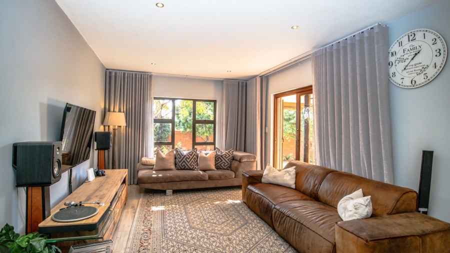4 Bedroom Property for Sale in Rietvlei Heights Country Estate Gauteng