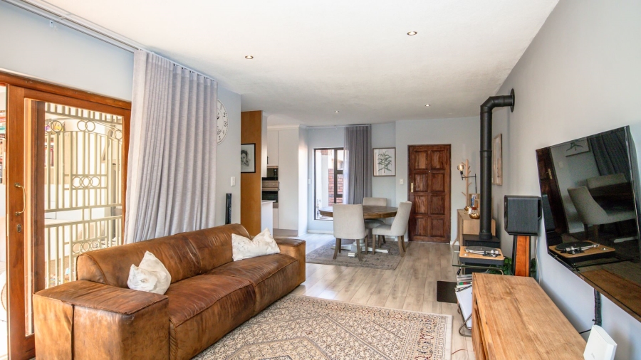 4 Bedroom Property for Sale in Rietvlei Heights Country Estate Gauteng