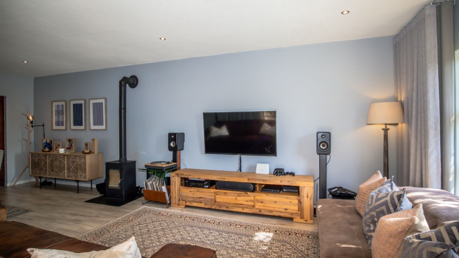 4 Bedroom Property for Sale in Rietvlei Heights Country Estate Gauteng
