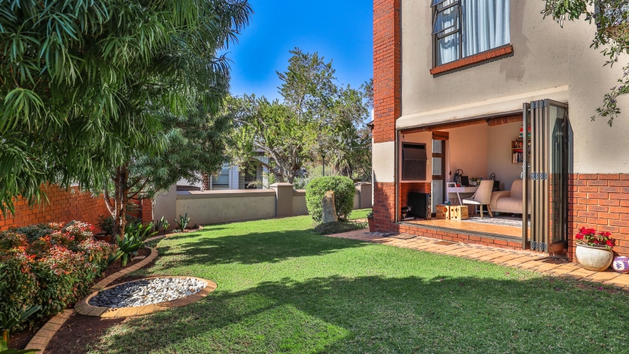 4 Bedroom Property for Sale in Rietvlei Heights Country Estate Gauteng
