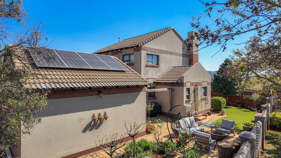 4 Bedroom Property for Sale in Rietvlei Heights Country Estate Gauteng