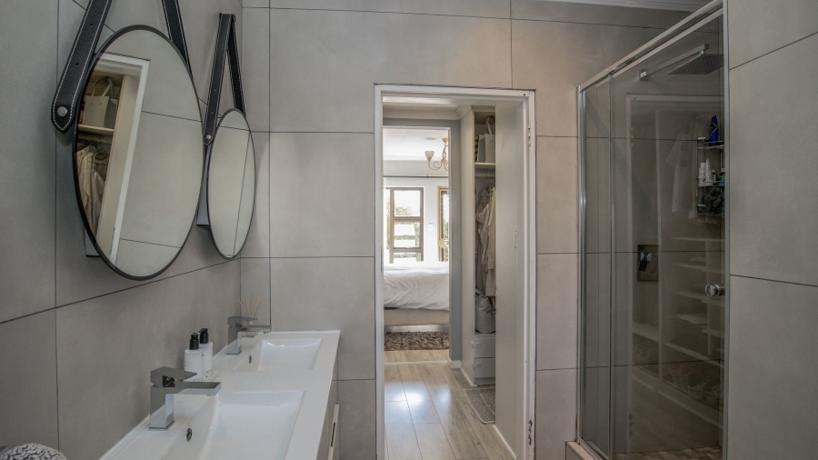 4 Bedroom Property for Sale in Rietvlei Heights Country Estate Gauteng