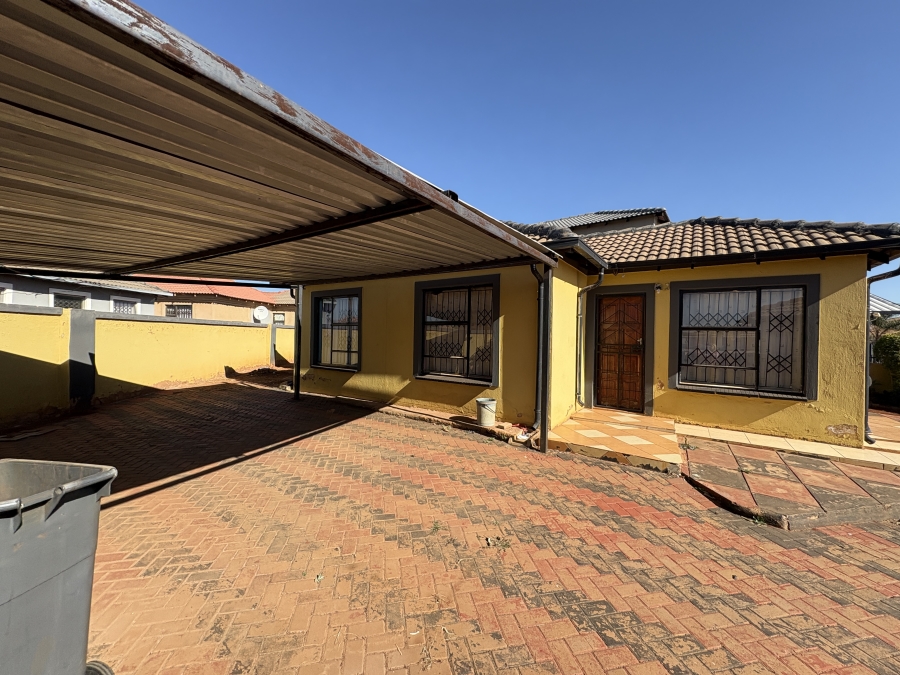 3 Bedroom Property for Sale in The Orchards Gauteng
