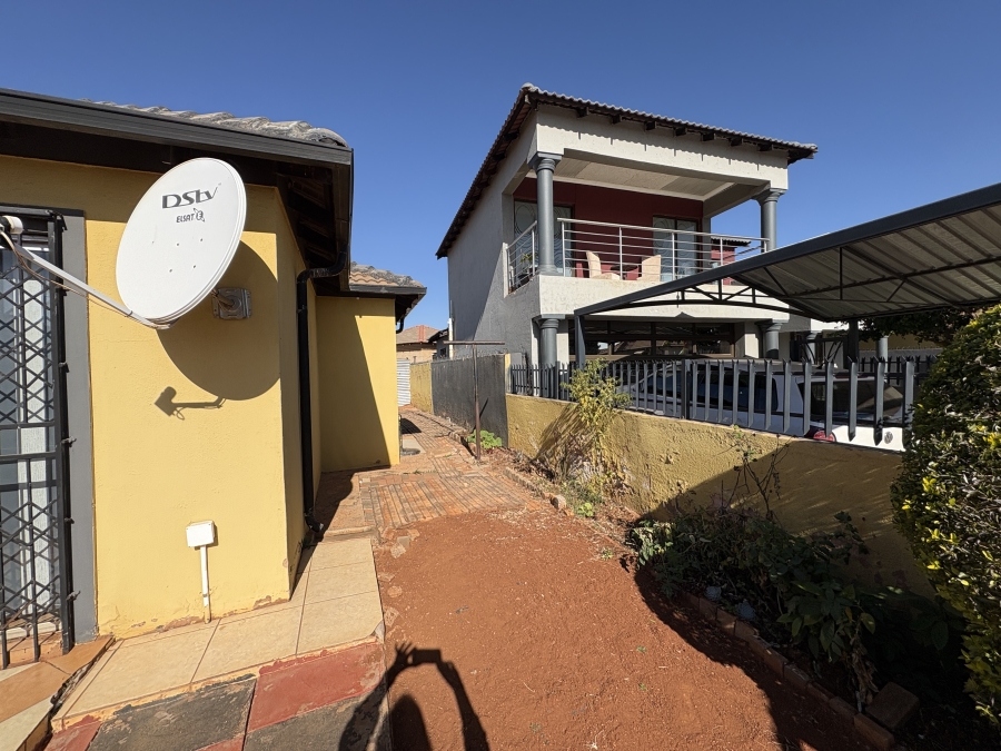 3 Bedroom Property for Sale in The Orchards Gauteng