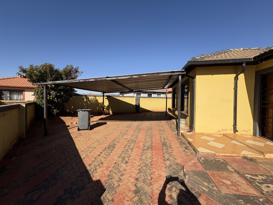 3 Bedroom Property for Sale in The Orchards Gauteng