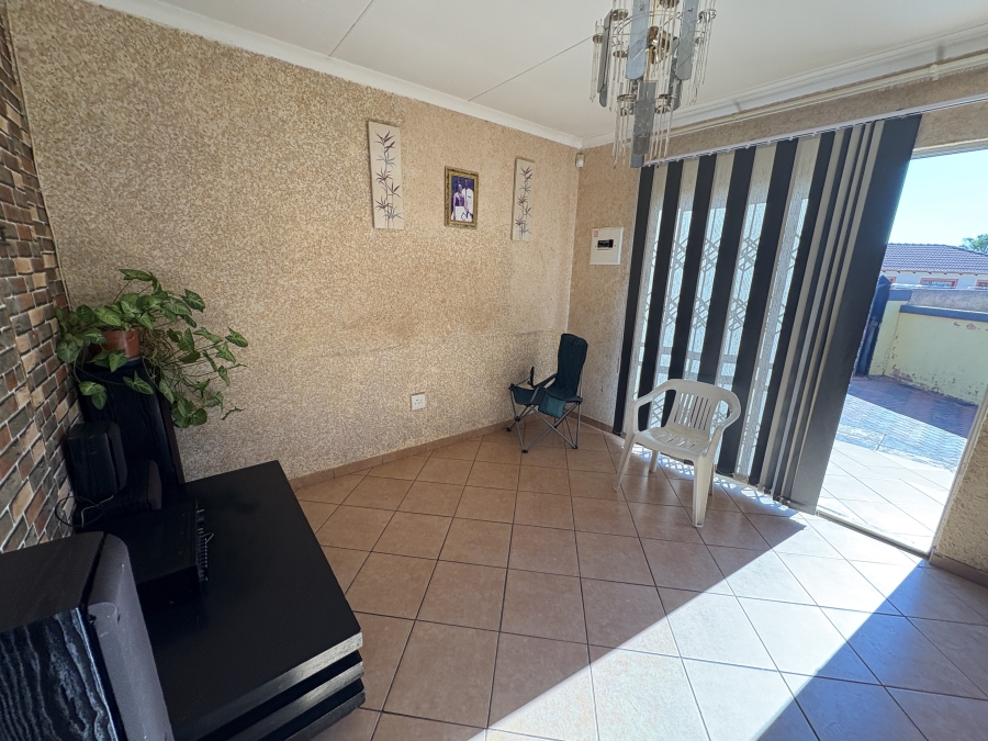 3 Bedroom Property for Sale in The Orchards Gauteng