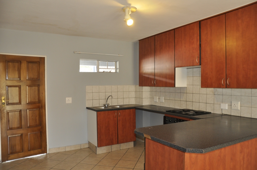 2 Bedroom Property for Sale in Vorna Valley Gauteng