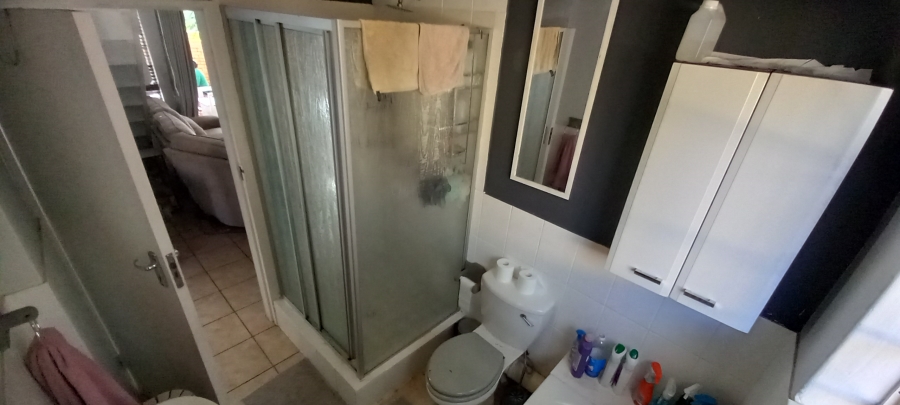To Let 3 Bedroom Property for Rent in Weltevreden Park Gauteng