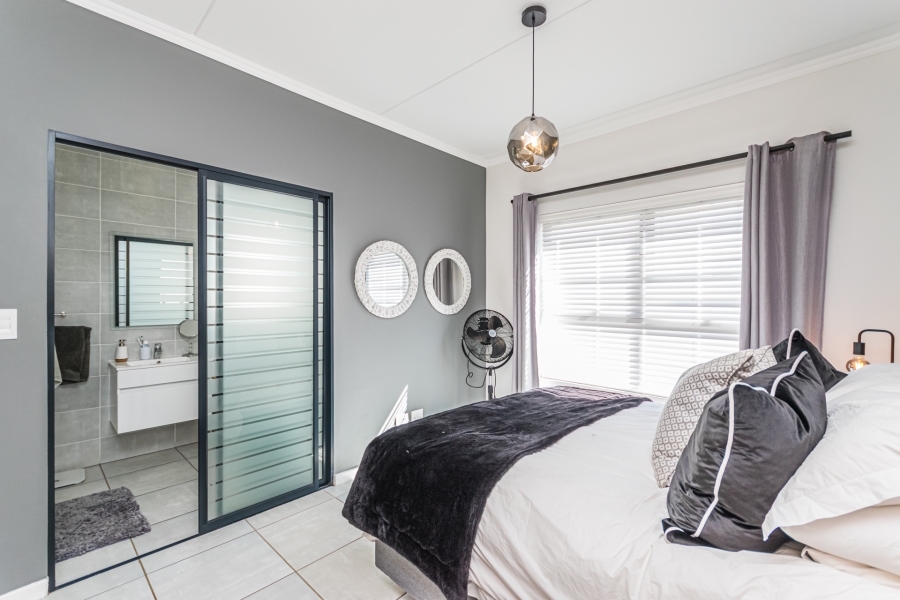 To Let 3 Bedroom Property for Rent in Crowthorne AH Gauteng