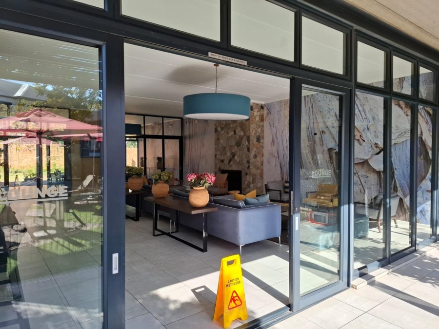 To Let 3 Bedroom Property for Rent in Crowthorne AH Gauteng