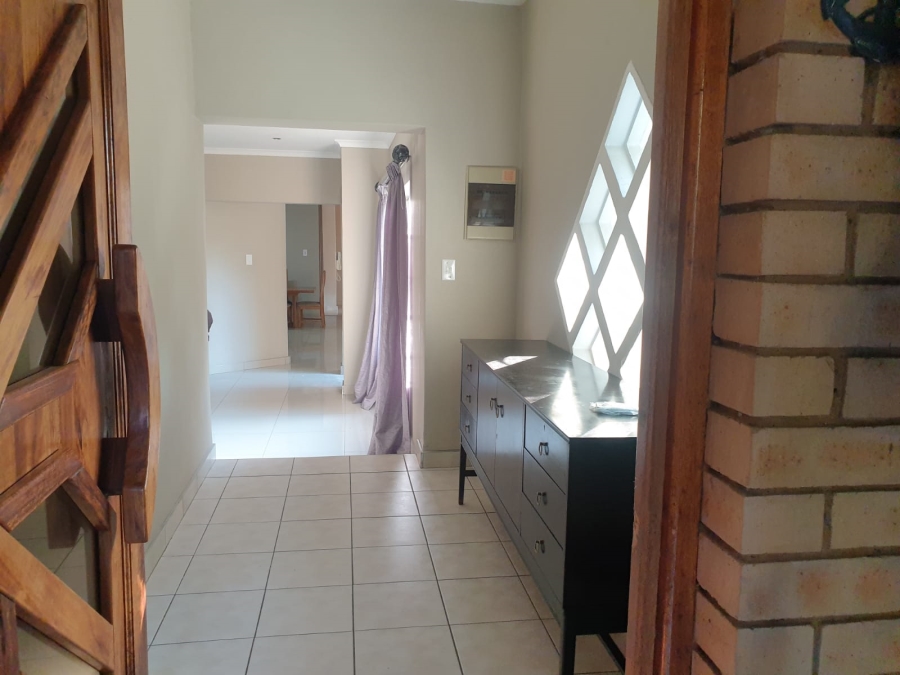 To Let 4 Bedroom Property for Rent in Sterrewag Gauteng