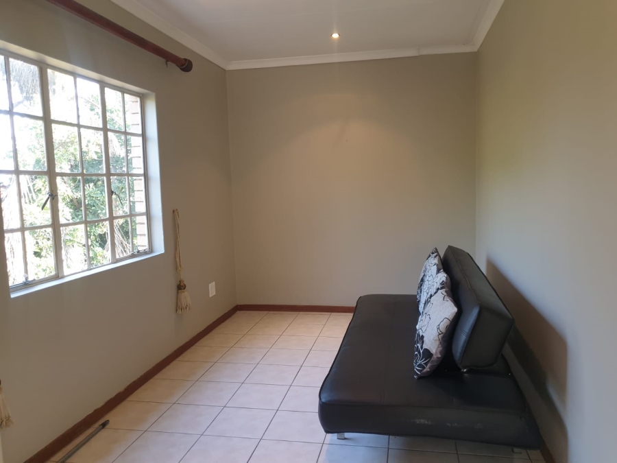 To Let 4 Bedroom Property for Rent in Sterrewag Gauteng
