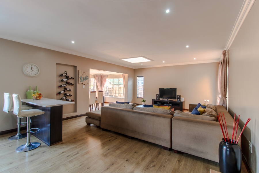 3 Bedroom Property for Sale in Alan Manor Gauteng
