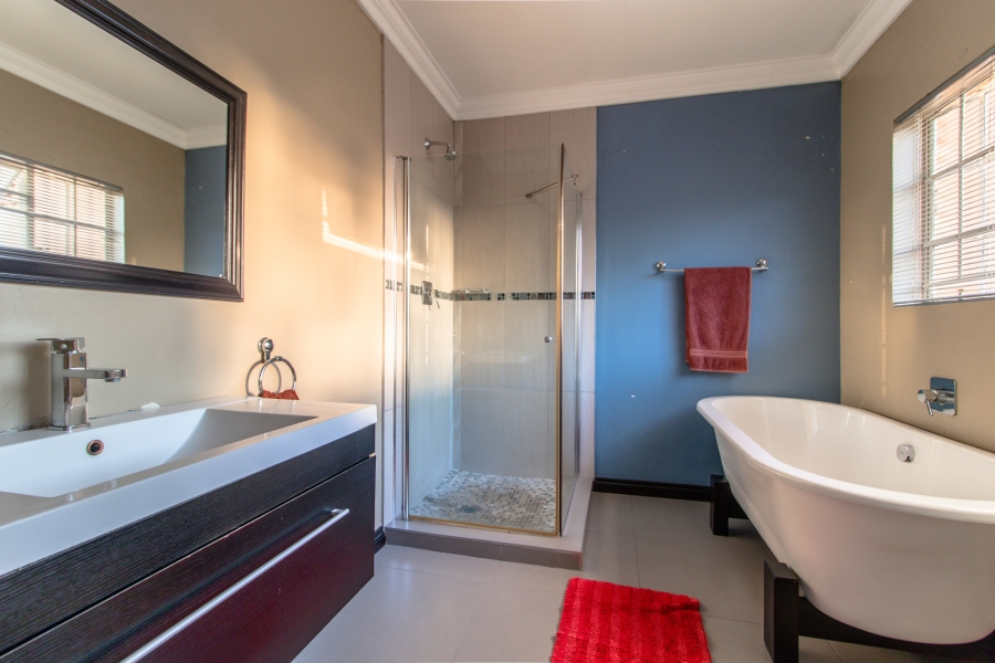 3 Bedroom Property for Sale in Alan Manor Gauteng