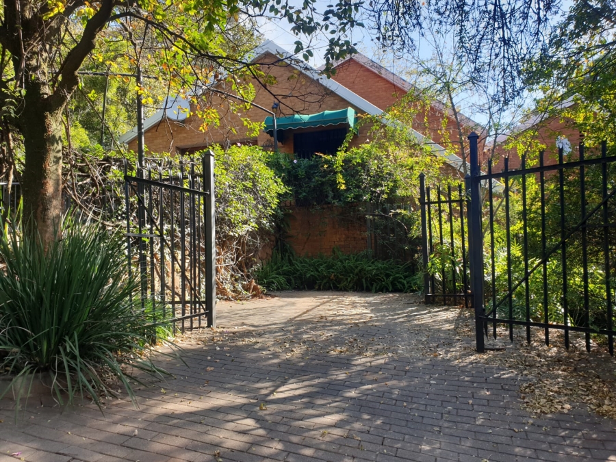 To Let 2 Bedroom Property for Rent in Muckleneuk Gauteng
