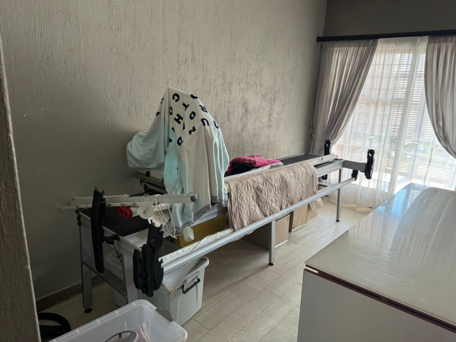 3 Bedroom Property for Sale in Moreleta Park Gauteng