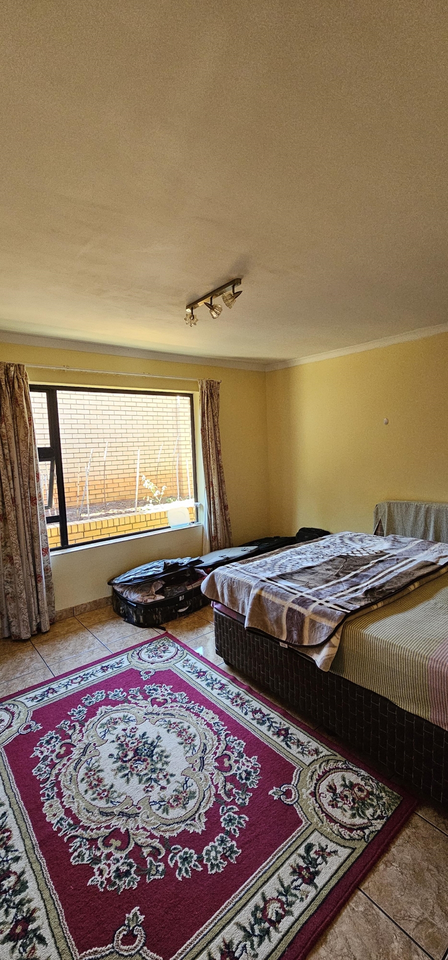 To Let 3 Bedroom Property for Rent in Erasmia Gauteng