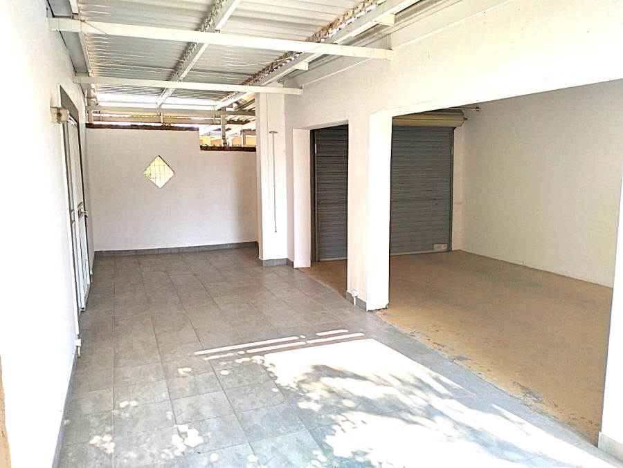 2 Bedroom Property for Sale in Sinoville Gauteng