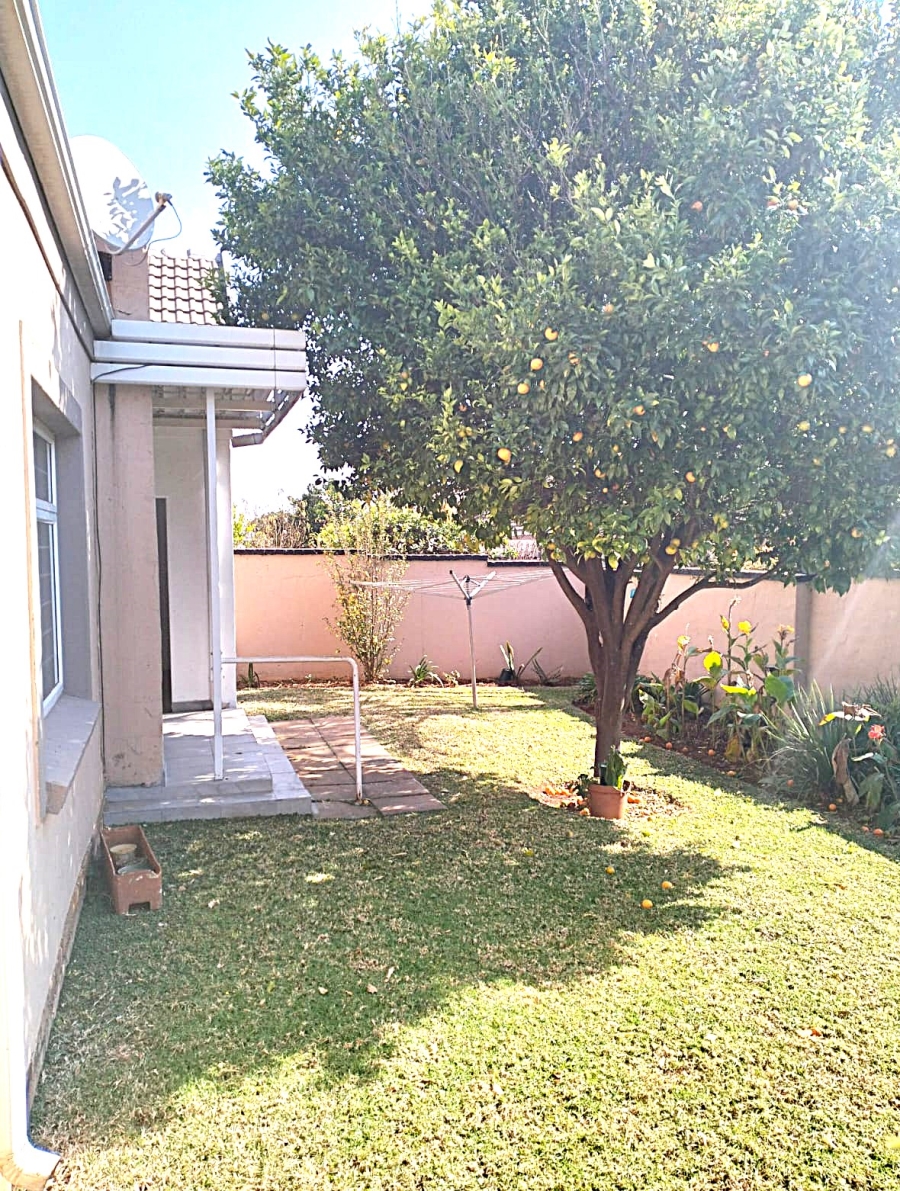 2 Bedroom Property for Sale in Sinoville Gauteng