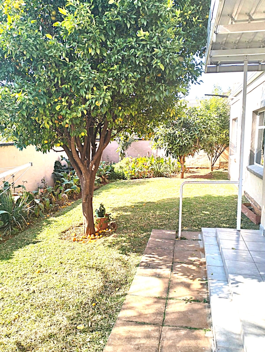 2 Bedroom Property for Sale in Sinoville Gauteng