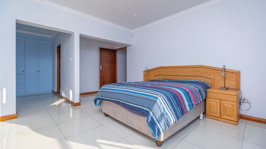 4 Bedroom Property for Sale in Pinehaven Gauteng