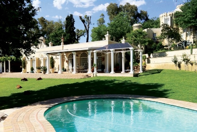 16 Bedroom Property for Sale in Lanseria Gauteng