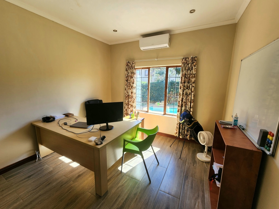 4 Bedroom Property for Sale in Pebble Rock Golf Village Gauteng
