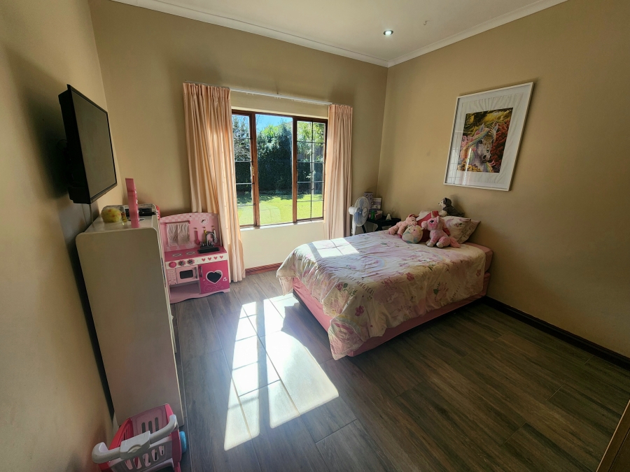 4 Bedroom Property for Sale in Pebble Rock Golf Village Gauteng