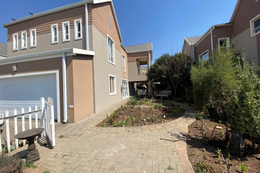 3 Bedroom Property for Sale in Riverspray Lifestyle Estate Gauteng