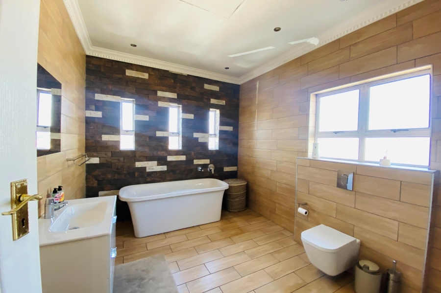 3 Bedroom Property for Sale in Riverspray Lifestyle Estate Gauteng