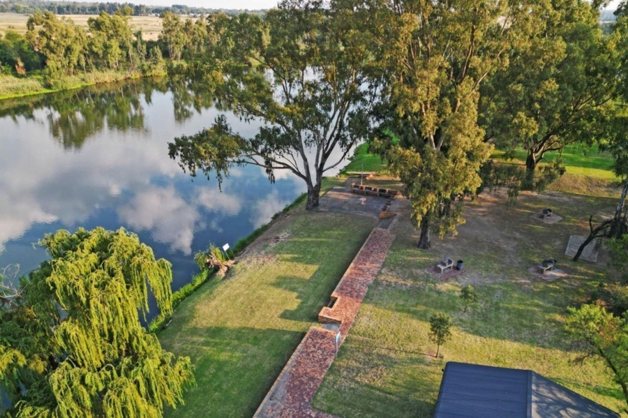 3 Bedroom Property for Sale in Riverspray Lifestyle Estate Gauteng