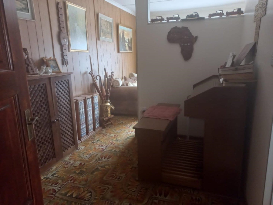 4 Bedroom Property for Sale in Greenhills Gauteng