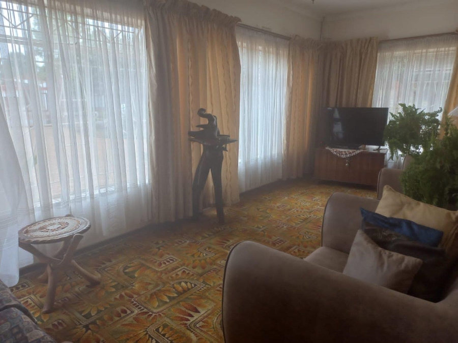4 Bedroom Property for Sale in Greenhills Gauteng