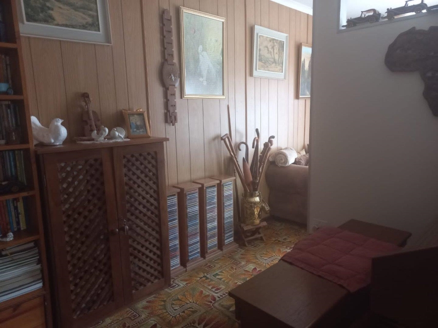 4 Bedroom Property for Sale in Greenhills Gauteng