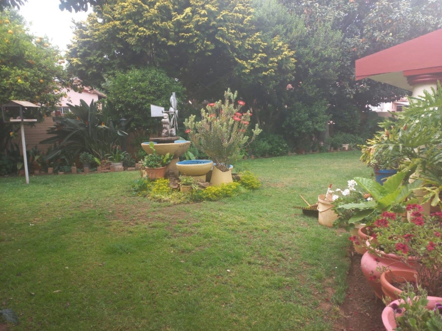 4 Bedroom Property for Sale in Greenhills Gauteng
