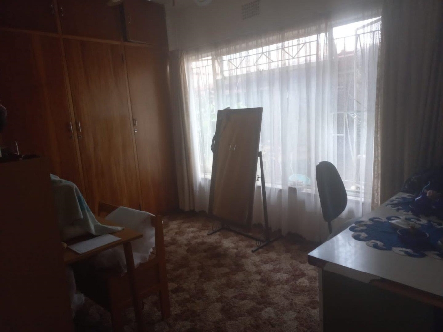 4 Bedroom Property for Sale in Greenhills Gauteng
