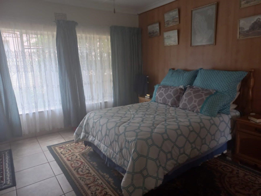 4 Bedroom Property for Sale in Greenhills Gauteng