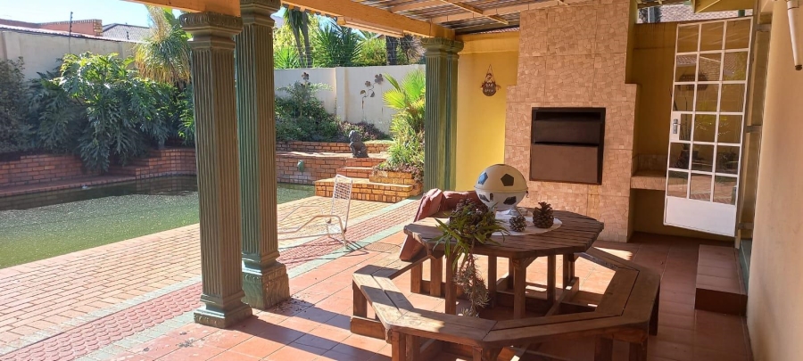 4 Bedroom Property for Sale in Greenhills Gauteng