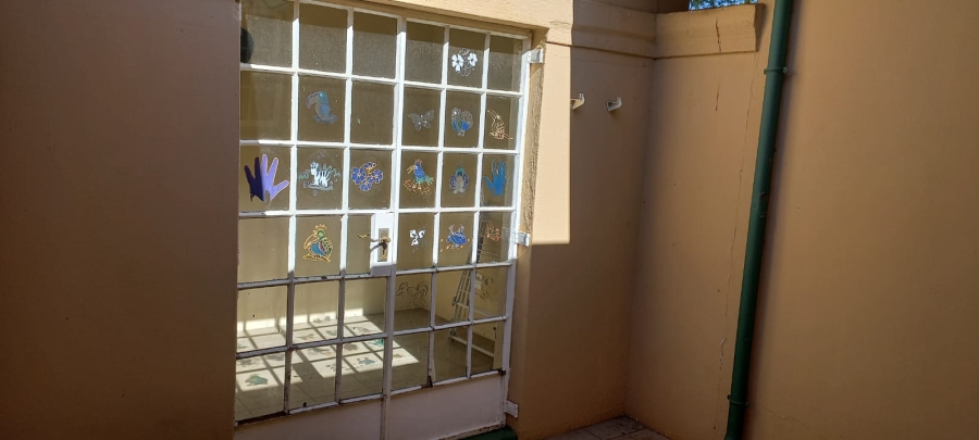 4 Bedroom Property for Sale in Greenhills Gauteng
