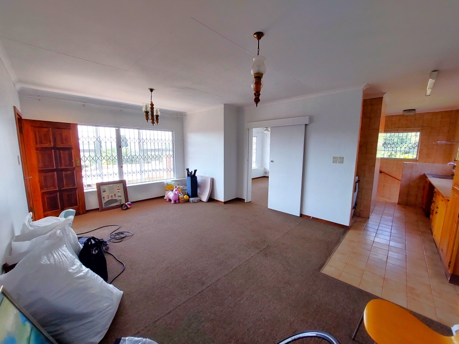 4 Bedroom Property for Sale in Erasmusrand Gauteng
